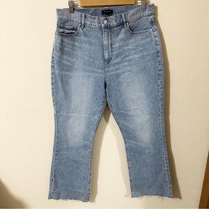 Ann Taylor The Kick Crop Light Wash Raw Hem Jeans Size 12